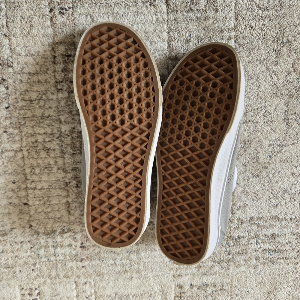 Vans Gray and White Women's Sneakers - Picture 3 of 4